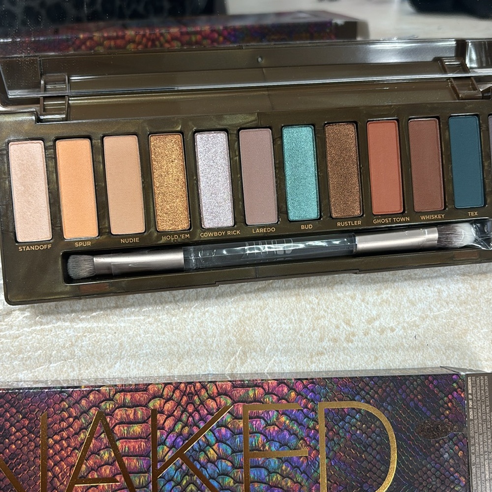 Urban Decay Naked Wild West Eye Shadow Palette In Box Vegan 100% Authent…